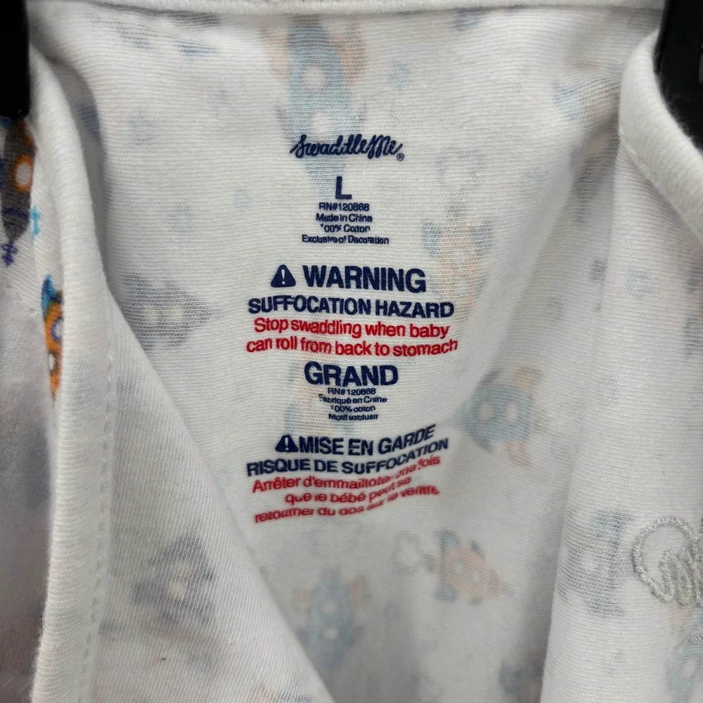 SwaddleMe Adjustable Swaddle Wrap Kids Large White Rocket Ship Space Print Sleep